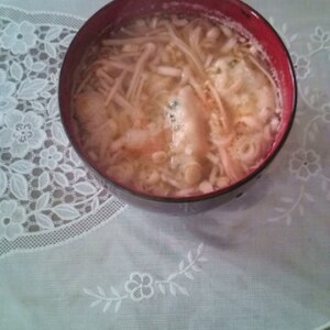 冷凍ギョーザのスープ